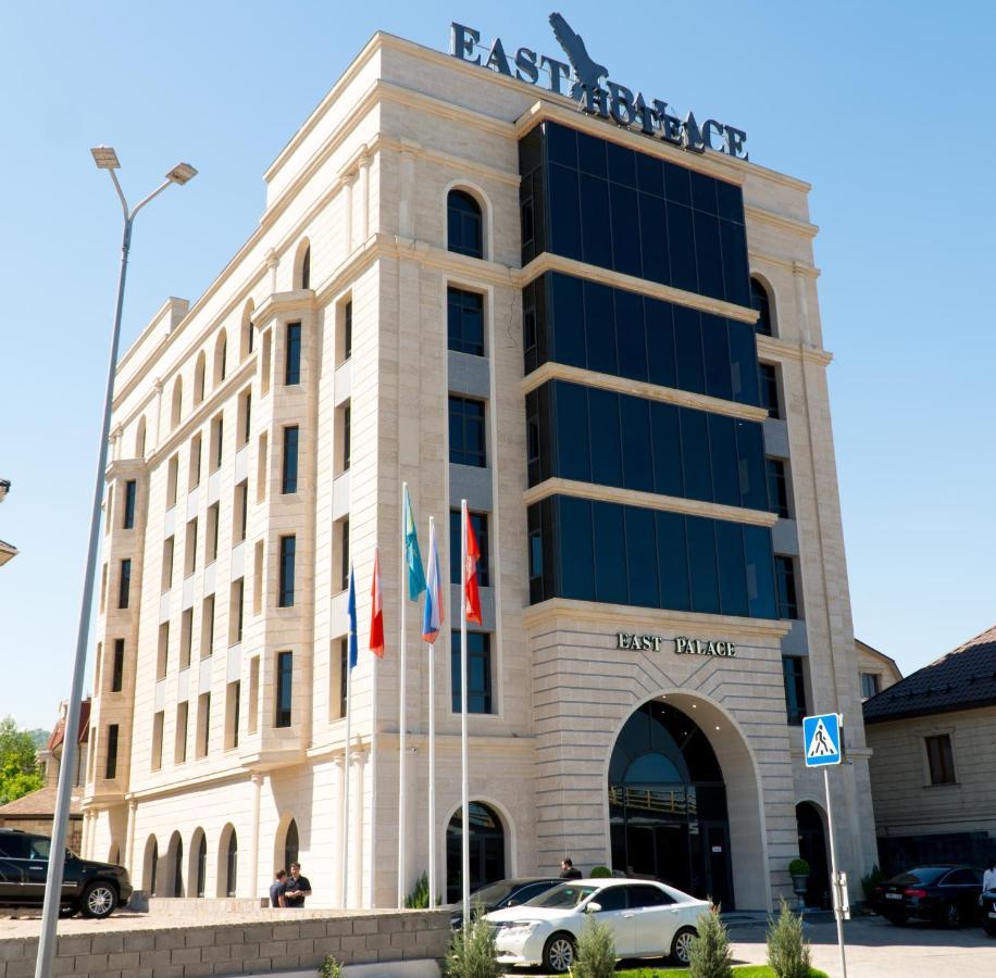 אלמטי East Palace Hotel מראה חיצוני תמונה