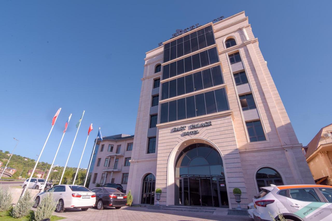 אלמטי East Palace Hotel מראה חיצוני תמונה